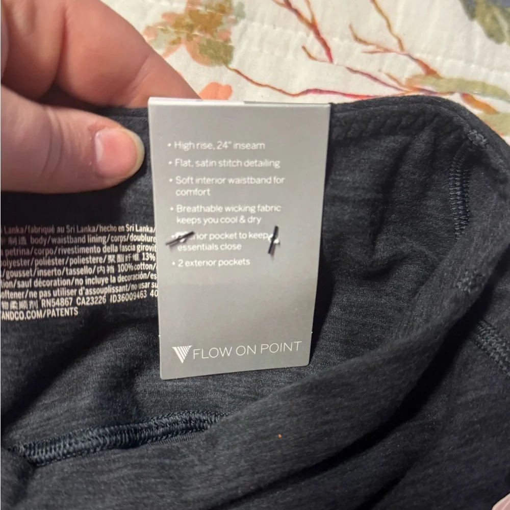 VS Flow On Point Leggings - Picture 7 of 7